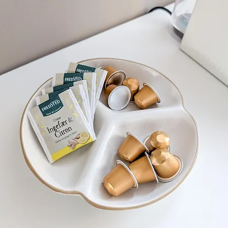 Private With Bathroom And Kitchen, Location *